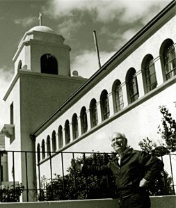 1951 Nuevo Templo con Pastor Raimundo Valenzuela